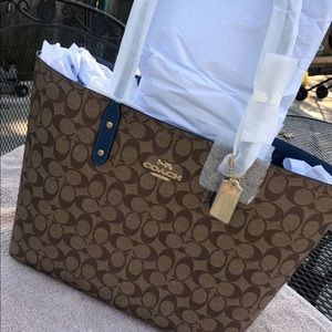 Coach tote